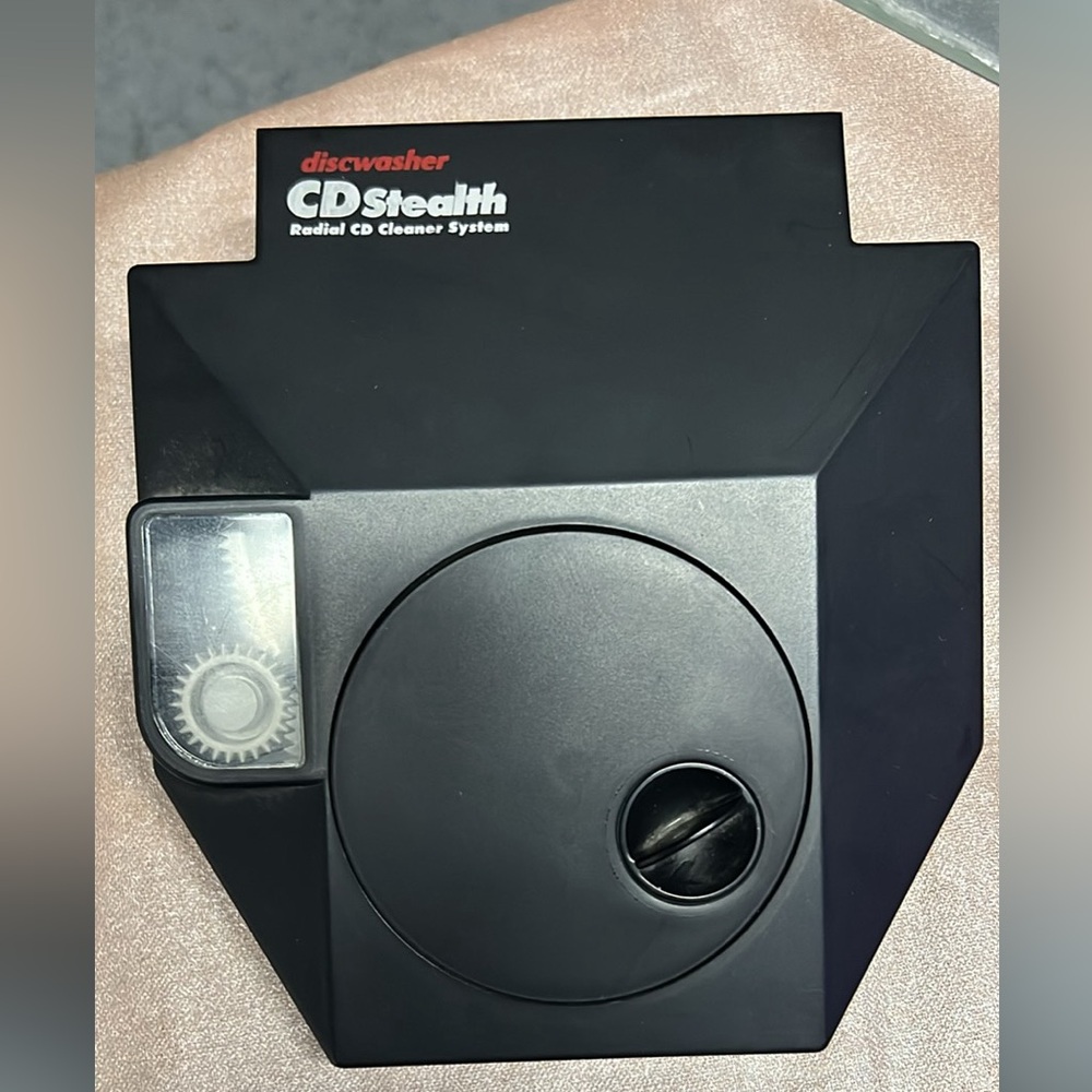 discwasher cd stealth radical cd cleaner system!